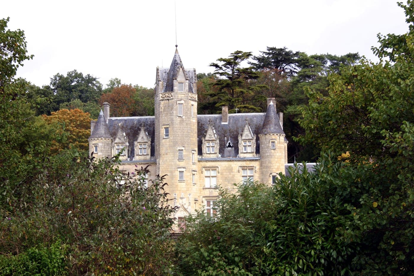 Beaumont-en-Véron