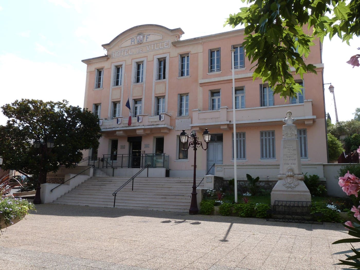 Saint-Cyr-sur-Mer