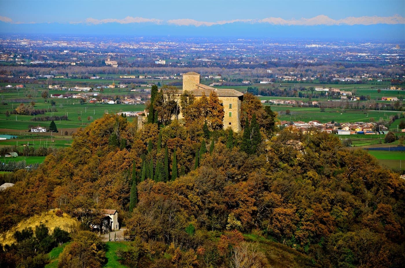 Quattro Castella